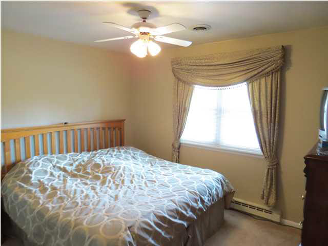 340 Les Dr, Chandler, IN 47610 photo 12