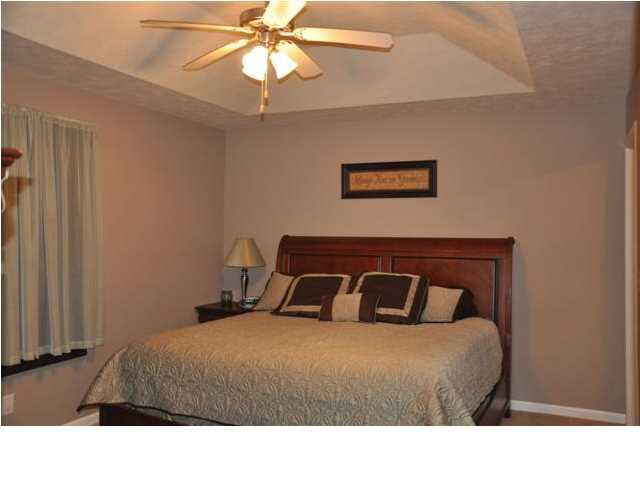 4590 Marble Dr, Newburgh, IN 47630 photo 8