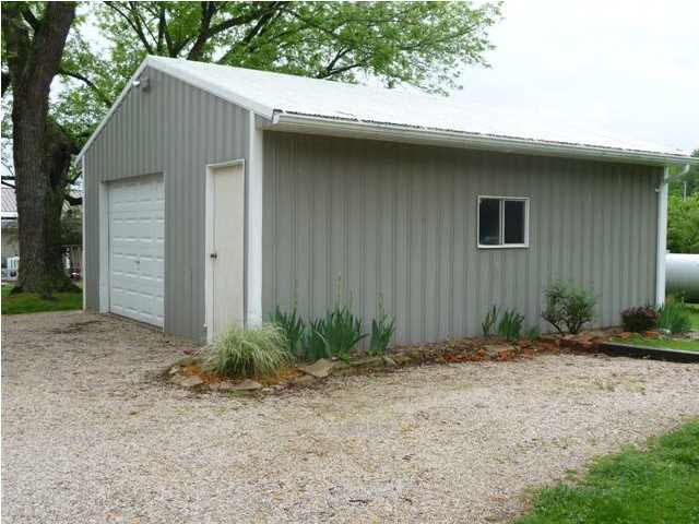 823 Northwood Ave, Jasper, IN 47546 photo 20