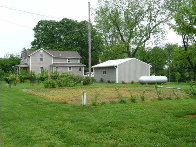 823 Northwood Ave, Jasper, IN 47546 photo 19