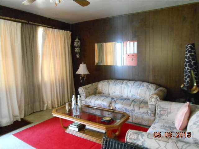1115 Mary St, Evansville, IN 47710 photo 2