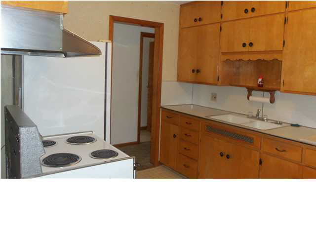 1001 NE 5th St, Washington, IN 47501 photo 8