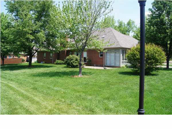 3455 Woodview Dr, Newburgh, IN 47630 photo 5