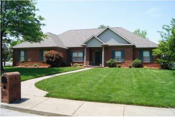 3455 Woodview Dr, Newburgh, IN 47630 photo 2