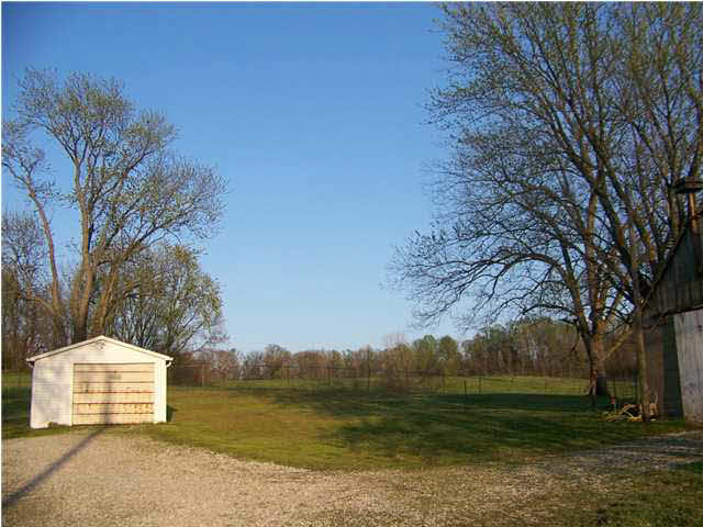 8220 Bald Knob Rd, Mount Vernon, IN 47620 photo 8