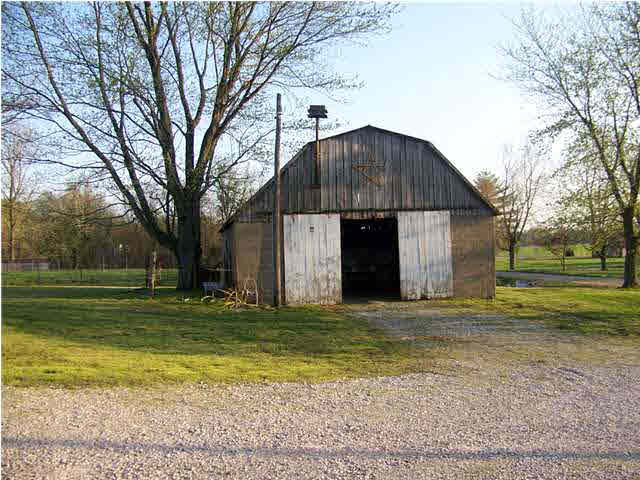 8220 Bald Knob Rd, Mount Vernon, IN 47620 photo 4