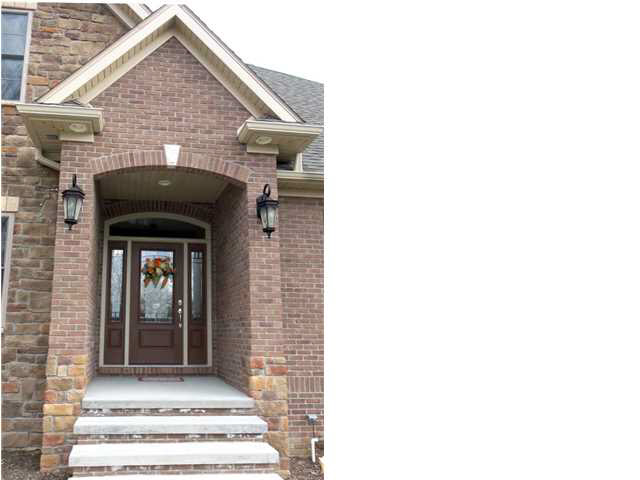 1044 Hunter Ridge Trl, Boonville, IN 47601 photo 3