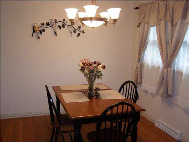 824 N Polk Dr, Oakland City, IN 47660 photo 5