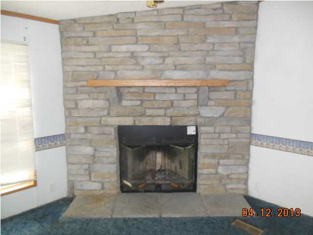 6733 David Dr, Chandler, IN 47610 photo 8