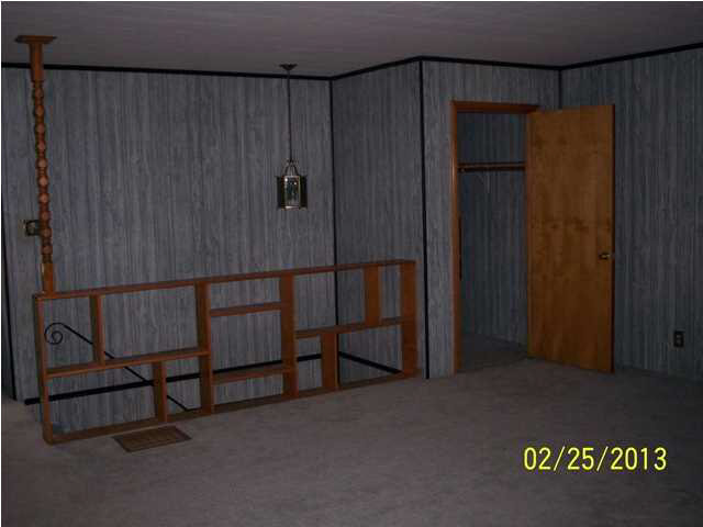 15 S Dexter Ave, Evansville, IN 47714 photo 20