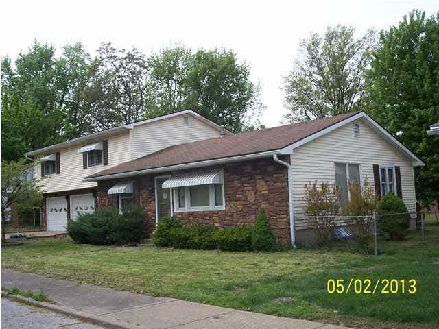 15 S Dexter Ave, Evansville, IN 47714 photo 3