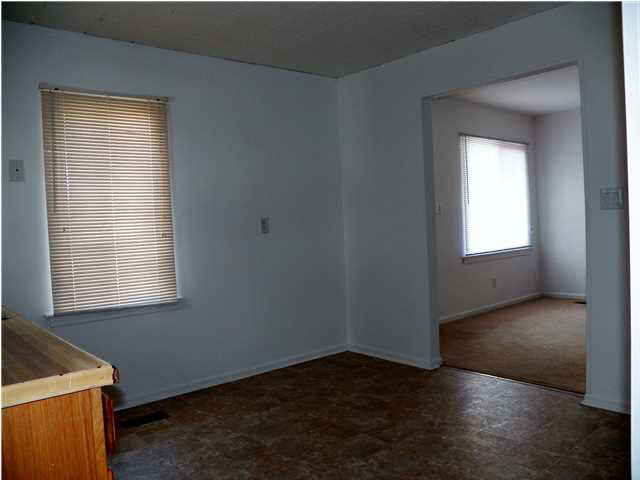 2 Riverside Dr, Evansville, IN 47713 photo 3