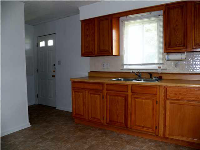 2 Riverside Dr, Evansville, IN 47713 photo 4