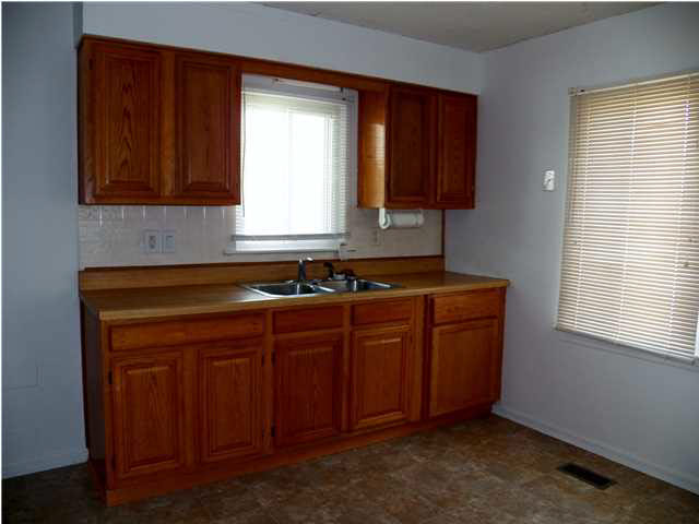 2 Riverside Dr, Evansville, IN 47713 photo 5