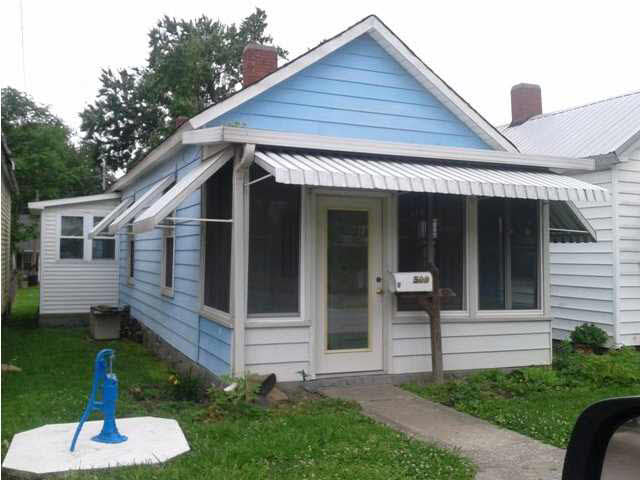 509 Railroad St, Washington, IN 47501 photo 1