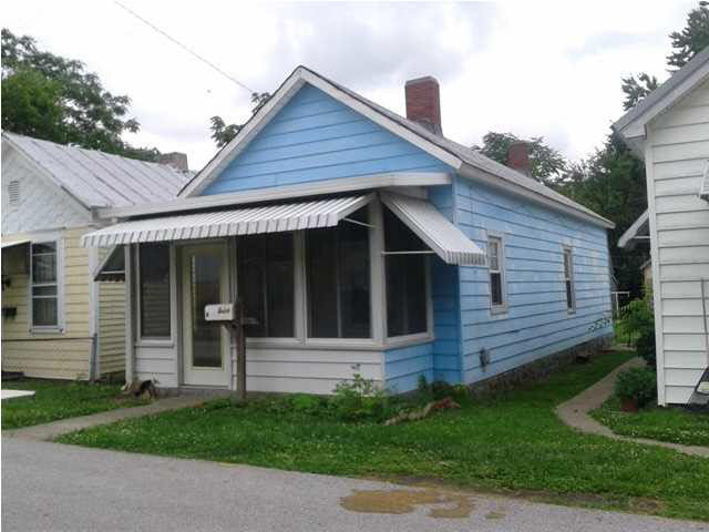 509 Railroad St, Washington, IN 47501 photo 4