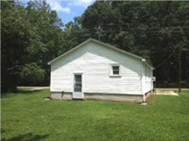 721 E Poplar St, Boonville, IN 47601 photo 8