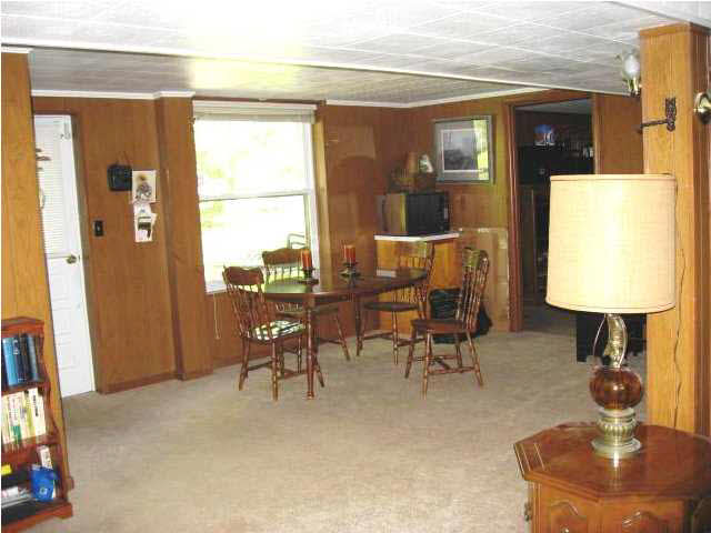 845 Mels Dr, Evansville, IN 47712 photo 10