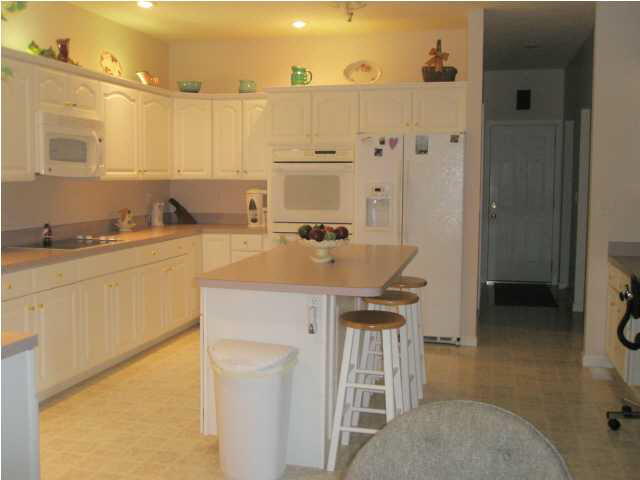 450 W Prancer Dr N, Santa Claus, IN 47579 photo 10