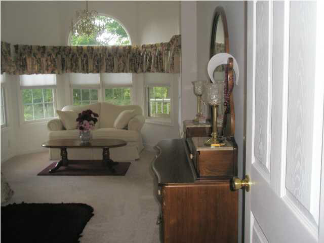 450 W Prancer Dr N, Santa Claus, IN 47579 photo 18