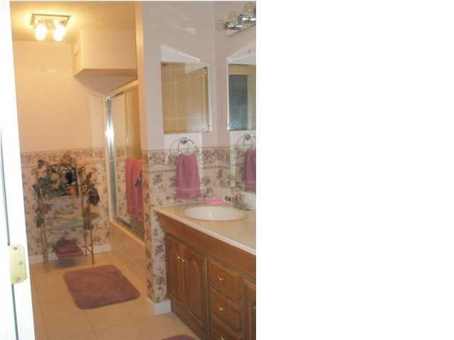 450 W Prancer Dr N, Santa Claus, IN 47579 photo 12