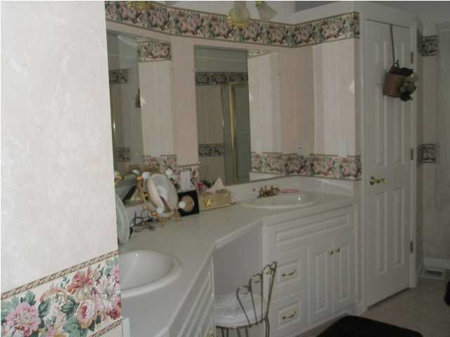 450 W Prancer Dr N, Santa Claus, IN 47579 photo 20