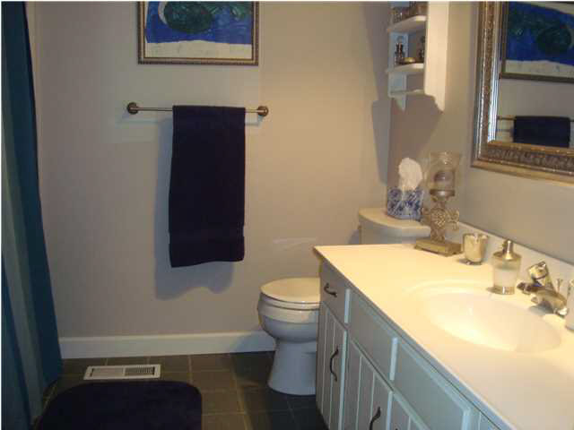4400 Spruce Dr, Newburgh, IN 47630 photo 16