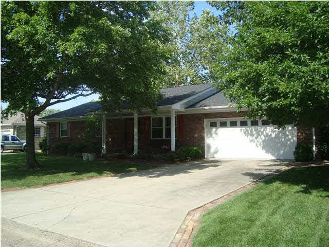 4400 Spruce Dr, Newburgh, IN 47630 photo 1