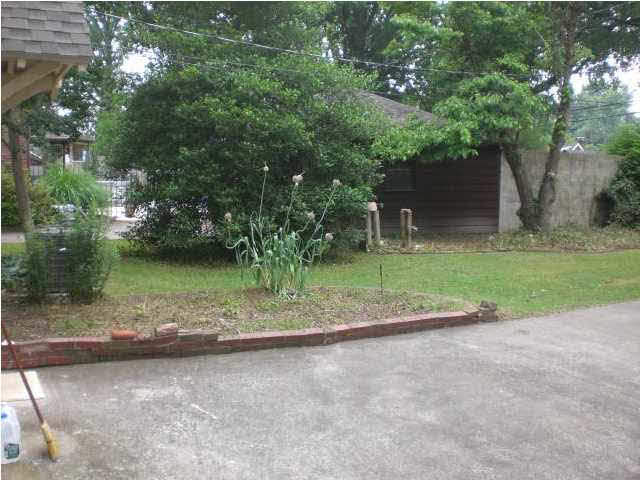 515 S Spring St, Evansville, IN 47714 photo 8