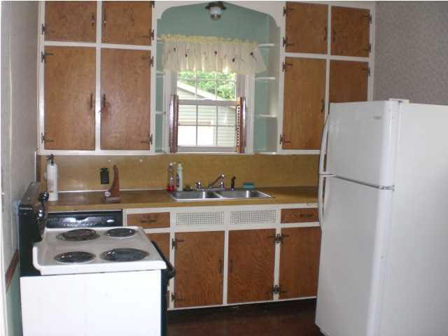 515 S Spring St, Evansville, IN 47714 photo 3