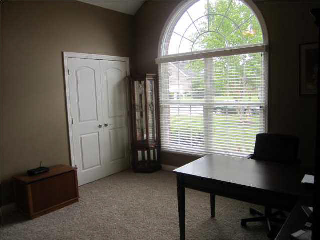 2525 Aiden Dr, Evansville, IN 47725 photo 10