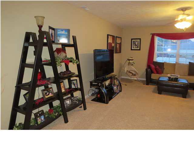 12731 Mattison Ct, Evansville, IN 47725 photo 4