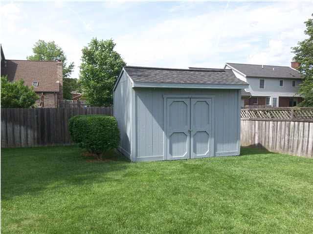 4520 Cromwell Dr, Evansville, IN 47725 photo 4