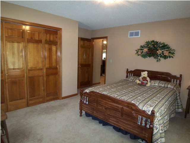 4520 Cromwell Dr, Evansville, IN 47725 photo 23