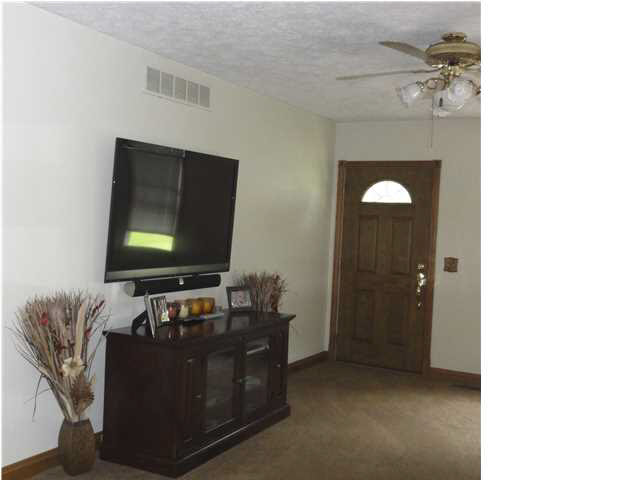 5112 Broadway Ave, Evansville, IN 47712 photo 5