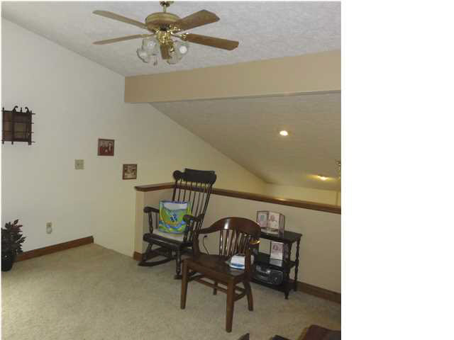 5112 Broadway Ave, Evansville, IN 47712 photo 11