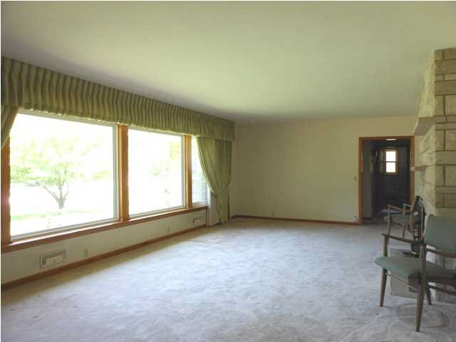 10333 Schnapf Ln, Newburgh, IN 47630 photo 2