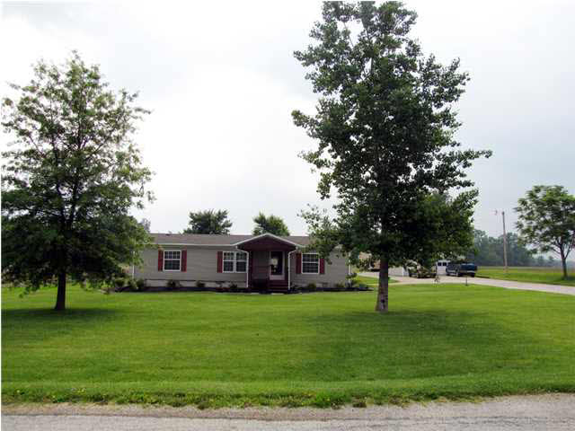 10242 S 850 E, Elberfeld, IN 47613 photo 1