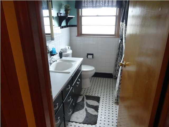 1224 N Third St, Boonville, IN 47601 photo 16
