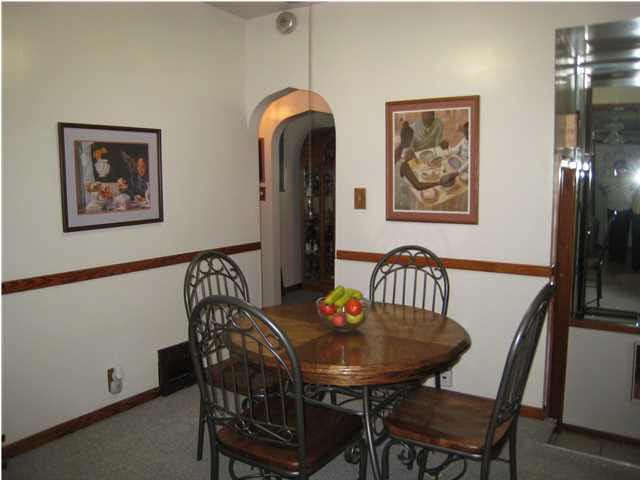 210 N Kelsey Ave, Evansville, IN 47711 photo 6