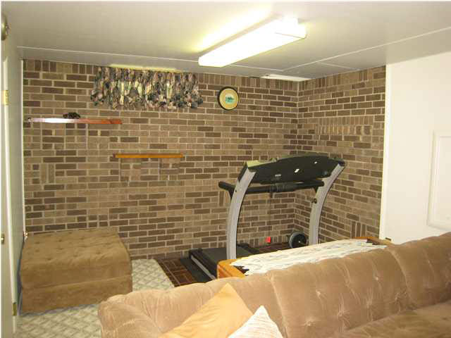210 N Kelsey Ave, Evansville, IN 47711 photo 19