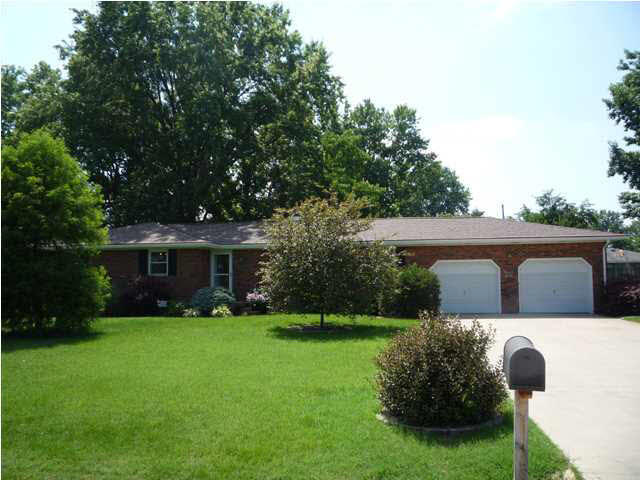 165 N Cale St, Poseyville, IN 47633 photo 5