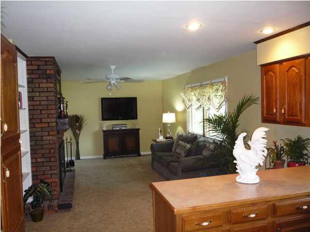 165 N Cale St, Poseyville, IN 47633 photo 18