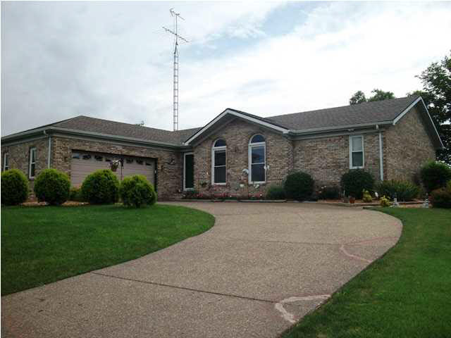 755 S Kasper Dr, Santa Claus, IN 47579 photo 1
