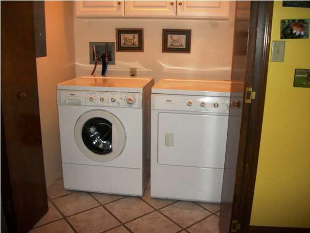 755 S Kasper Dr, Santa Claus, IN 47579 photo 18