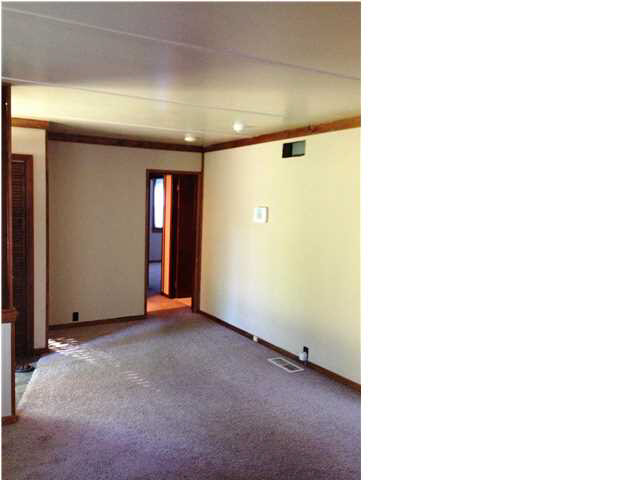 511 Fairway Dr, Evansville, IN 47710 photo 2