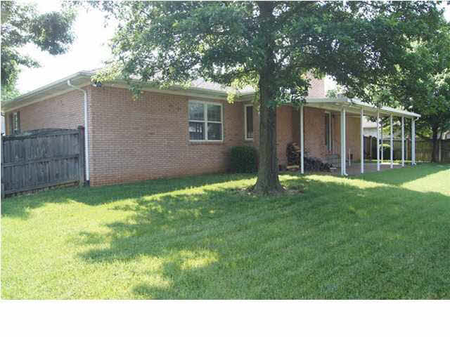 7016 Southport Dr, Evansville, IN 47711 photo 2