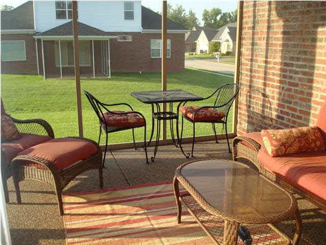 9288 Emily Ct, Newburgh, IN 47630 photo 4
