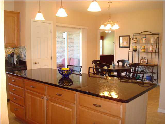 9288 Emily Ct, Newburgh, IN 47630 photo 9