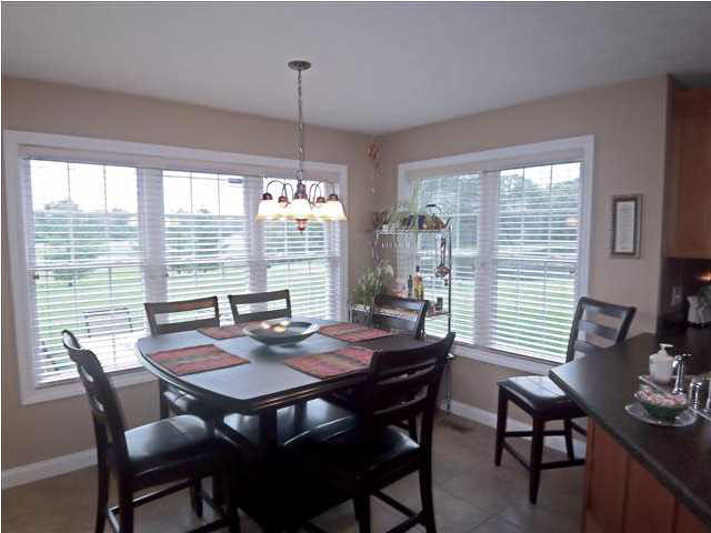 10804 Bernadette Dr, Evansville, IN 47725 photo 12